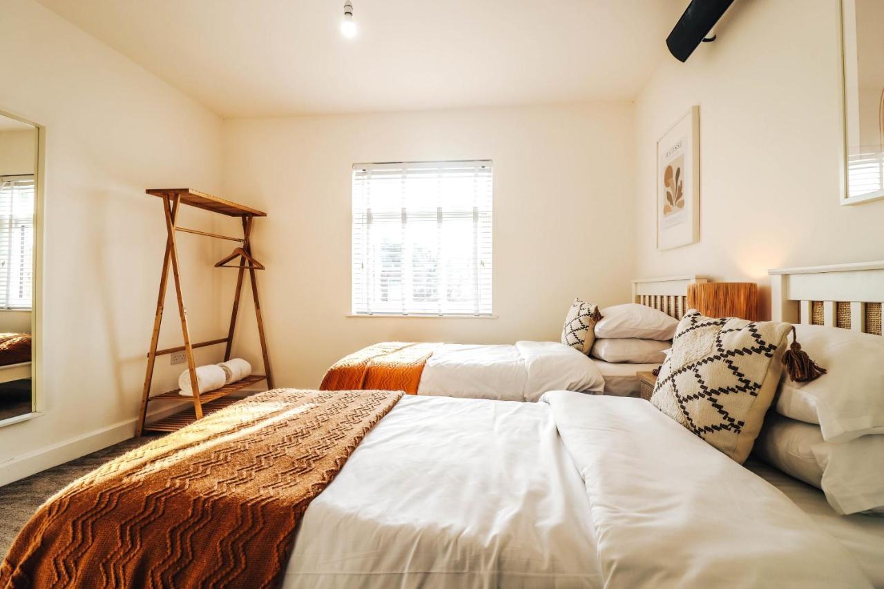 Principality View Apartment Two, By Solace Stays Cardiff Esterno foto
