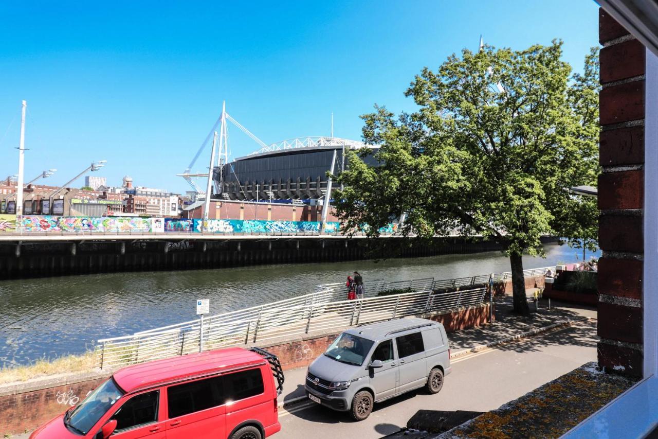 Principality View Apartment Two, By Solace Stays Cardiff Esterno foto